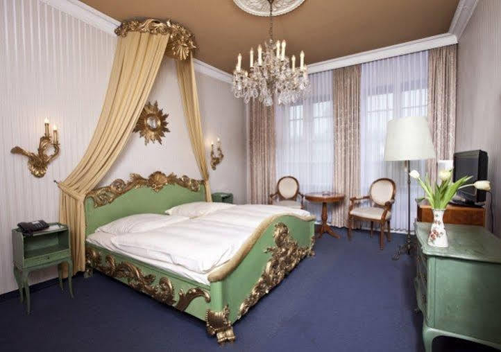 The Midtown 4* Köln